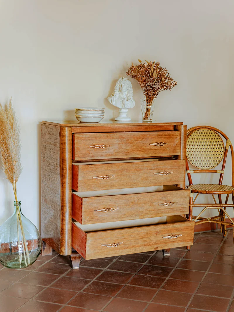 Olga, la commode en bois classique art déco N°692