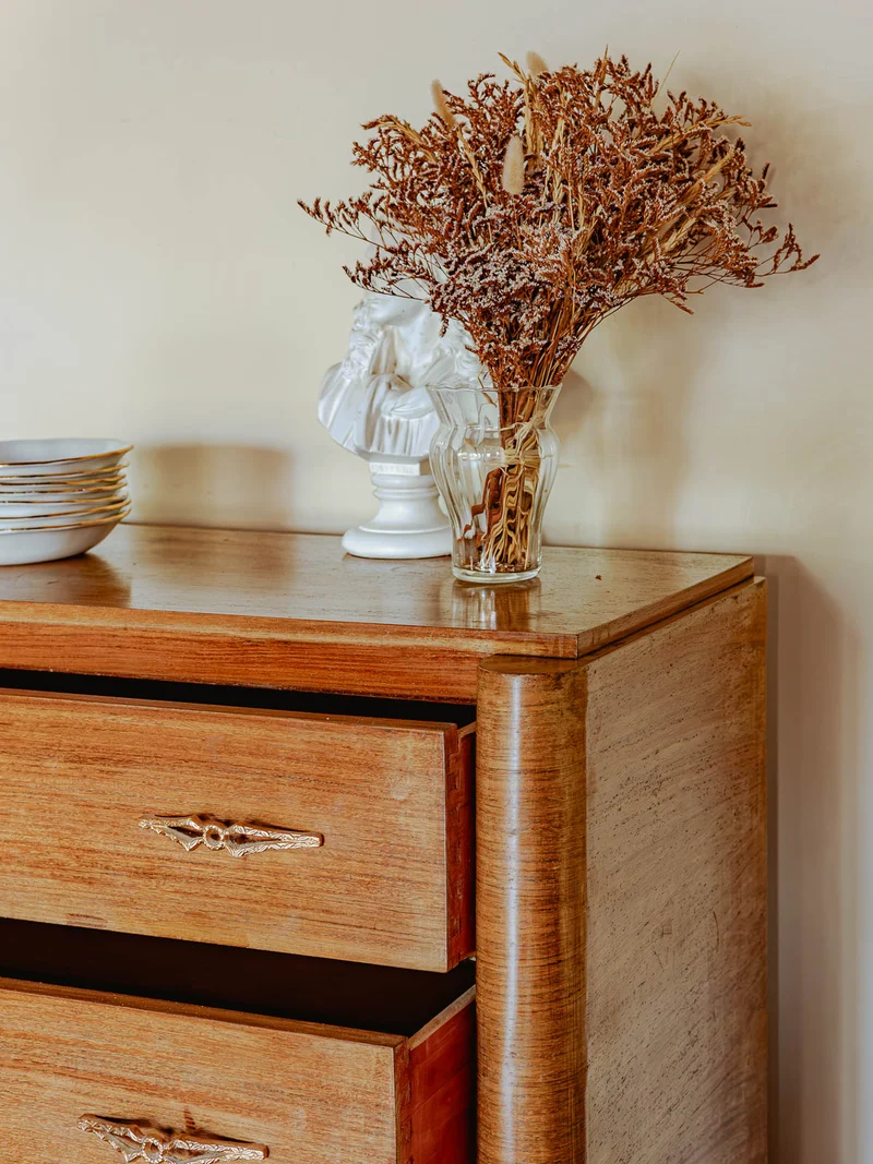 Olga, la commode en bois classique art déco N°692