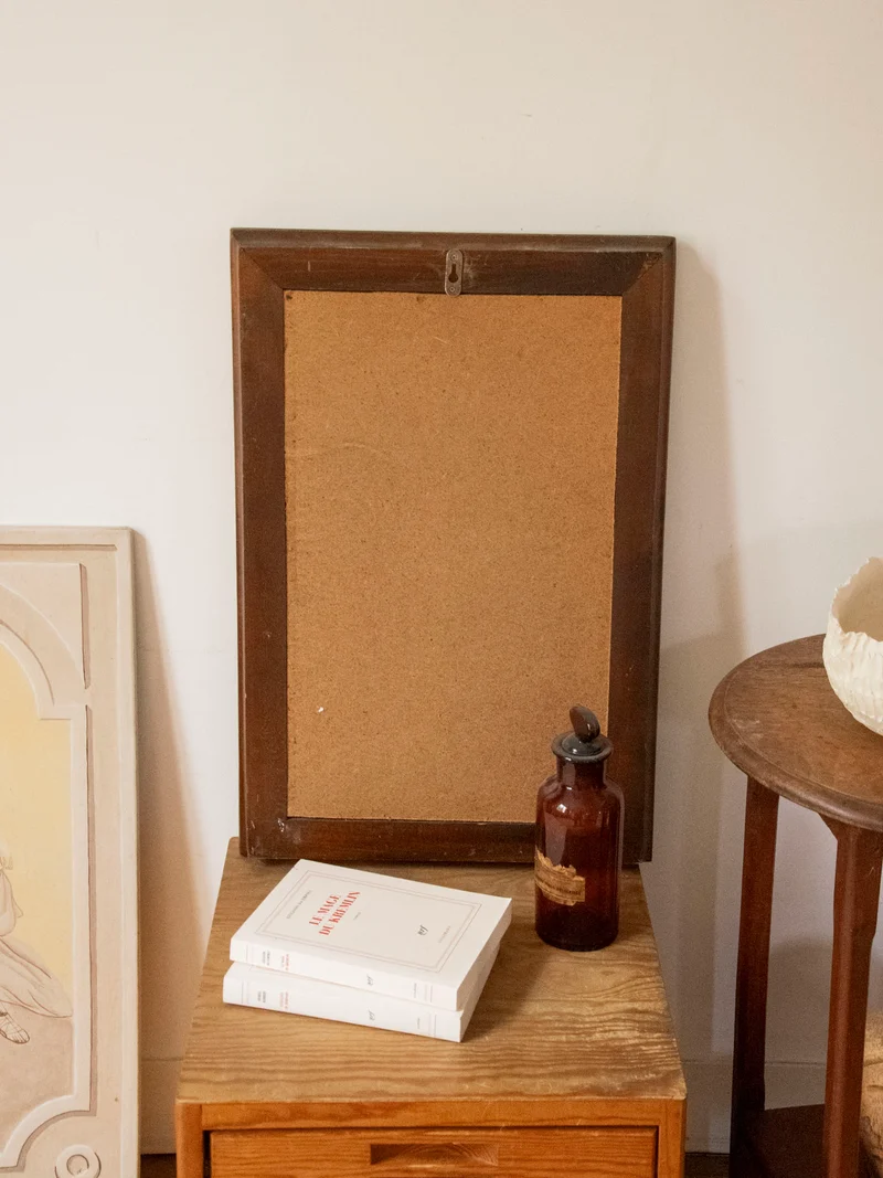 Georges, le miroir au cadre en bois sculpté N°1419