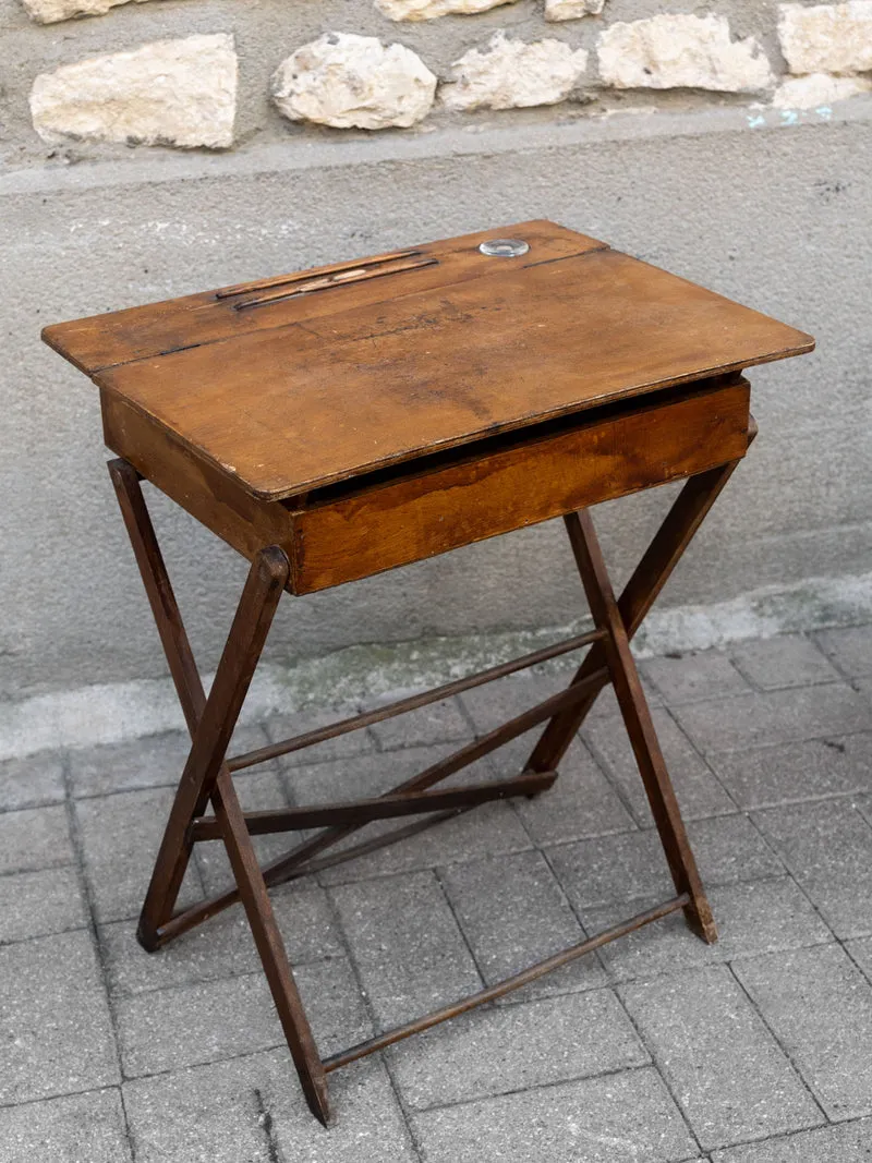 Edouard, le petit pupitre d'écolier pliable en bois N°1069