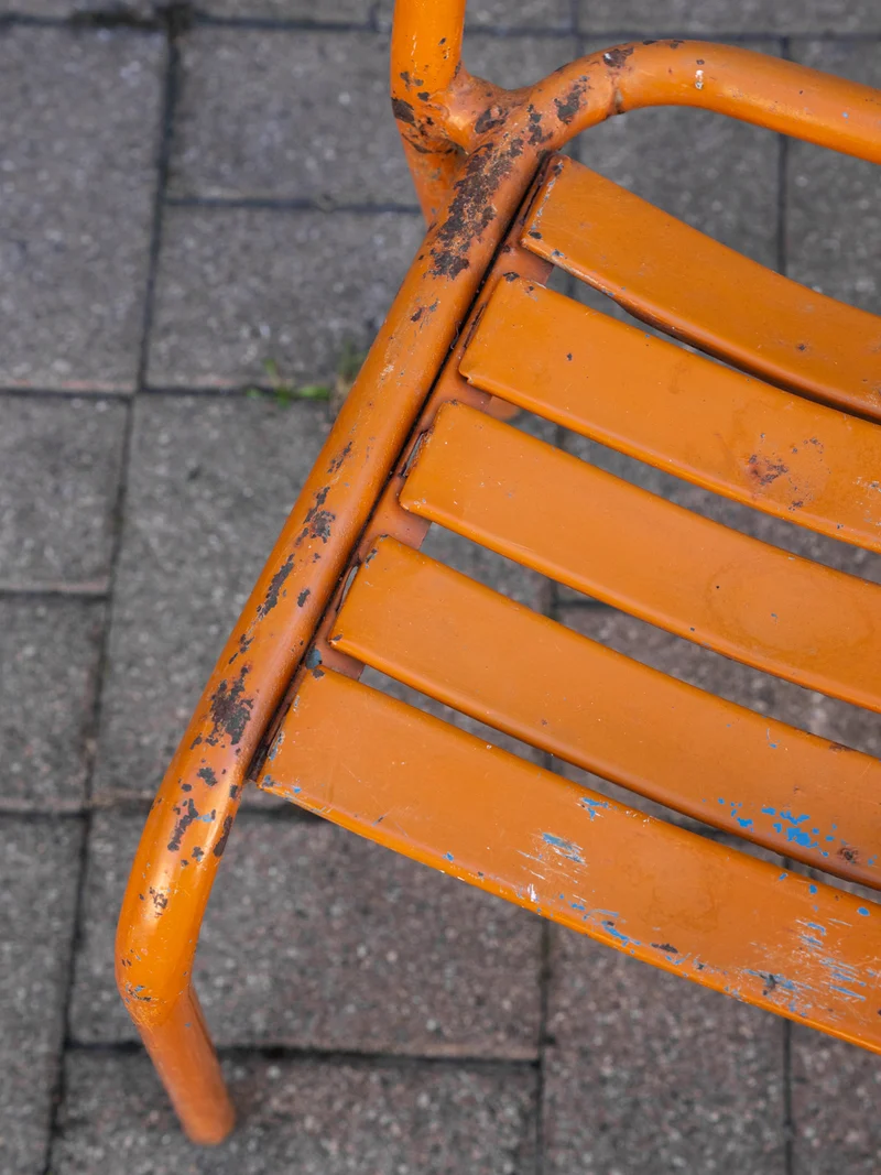 Alma, la paire de chaises Tolix en métal orange N°1943