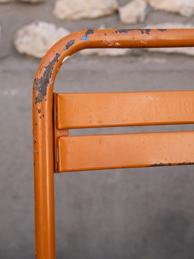 Alma, la paire de chaises Tolix en métal orange N°1942