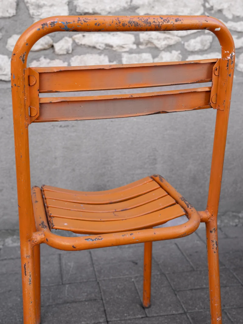 Alma, la paire de chaises Tolix en métal orange N°1942