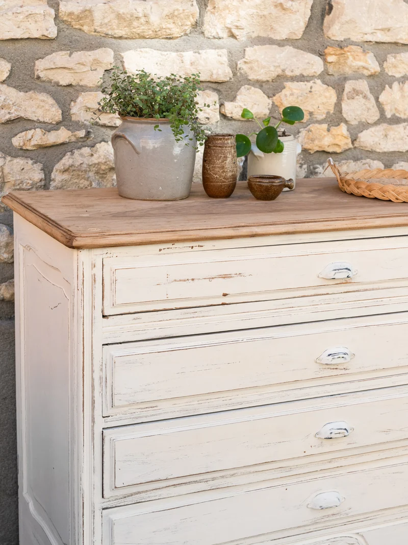 Garance, la grande commode blanche en bois massif N°745