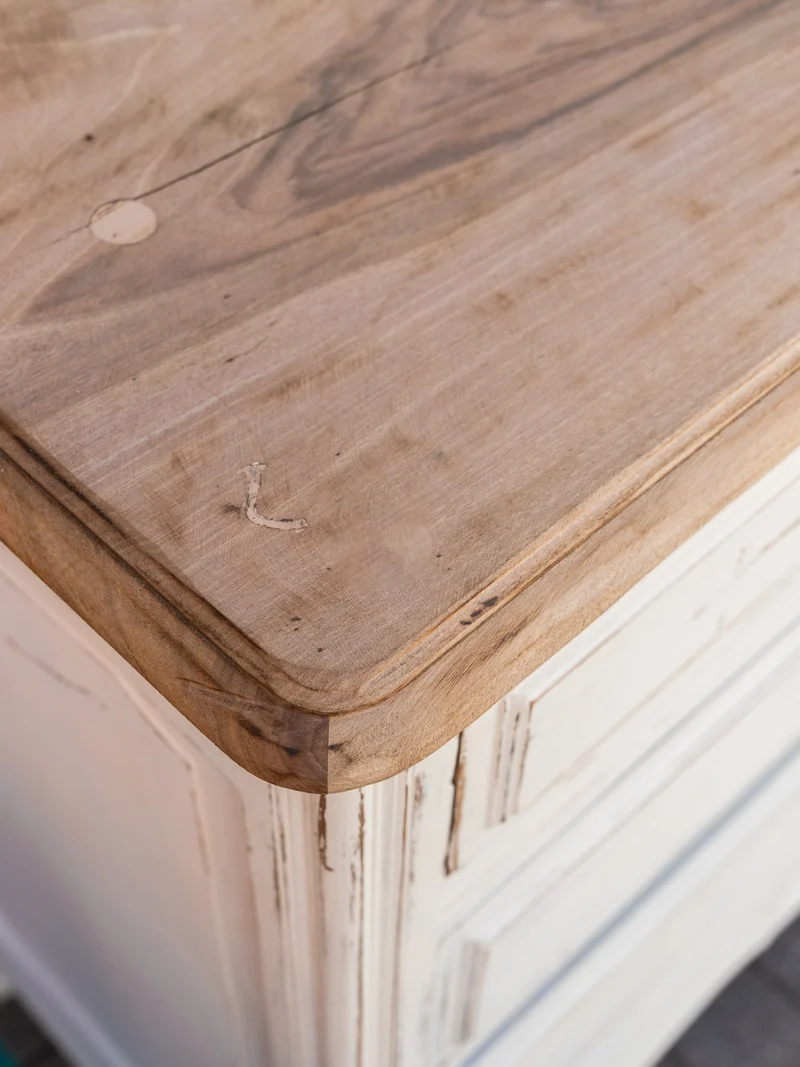 Garance, la grande commode blanche en bois massif N°745