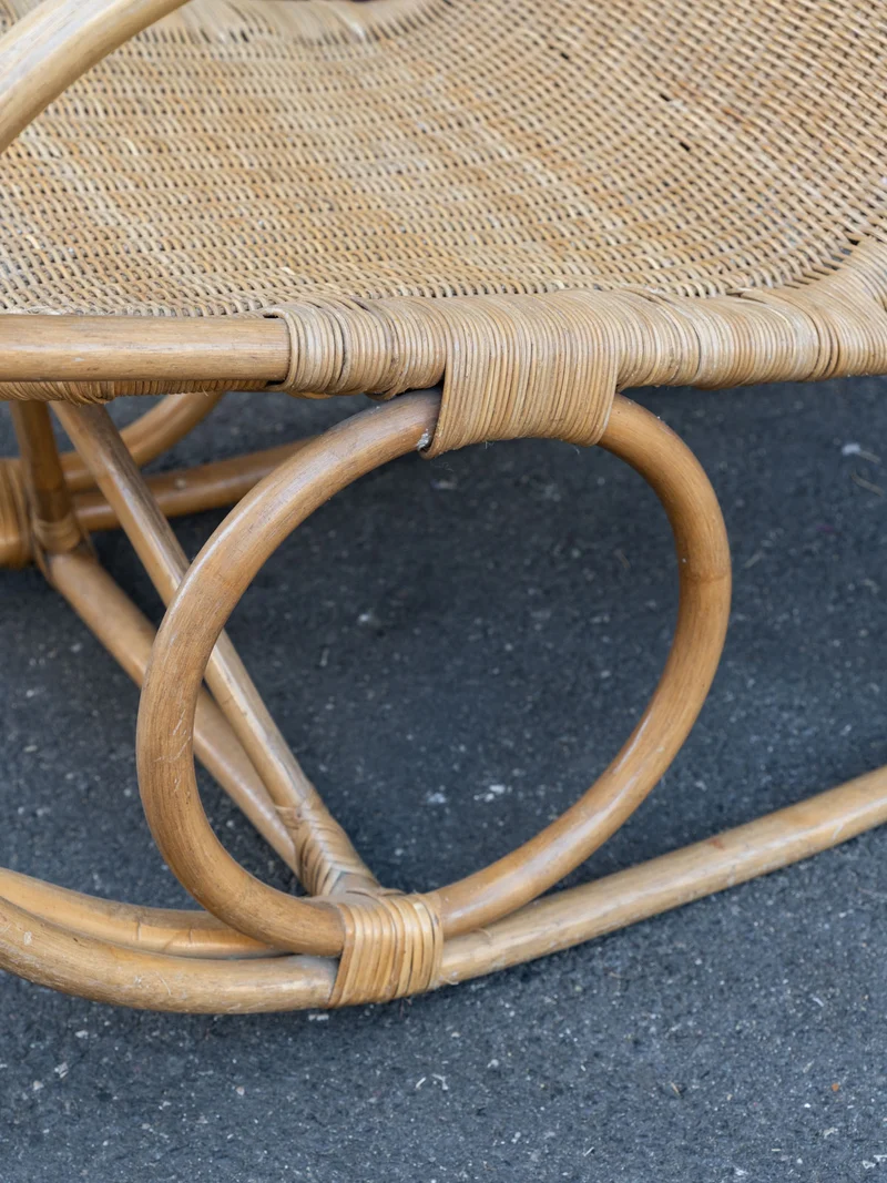 Alibert, le rocking-chair vintage en rotin N°102