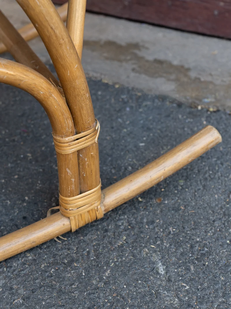 Alibert, le rocking-chair vintage en rotin N°102