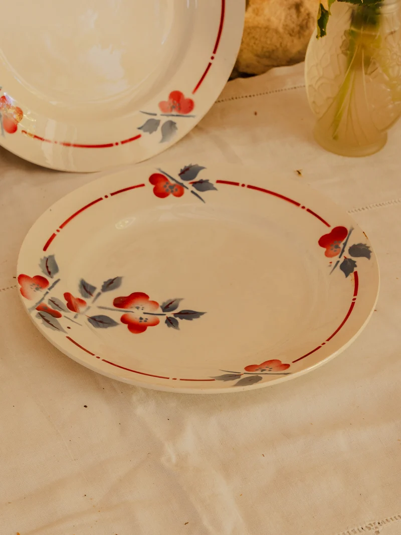 Antoinette, le lot de 4 assiettes en faïence N°345