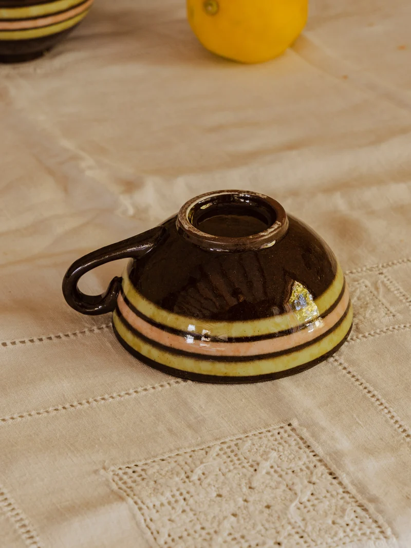 Léandre, le lot de 5 tasses à café en faïence marron N°211