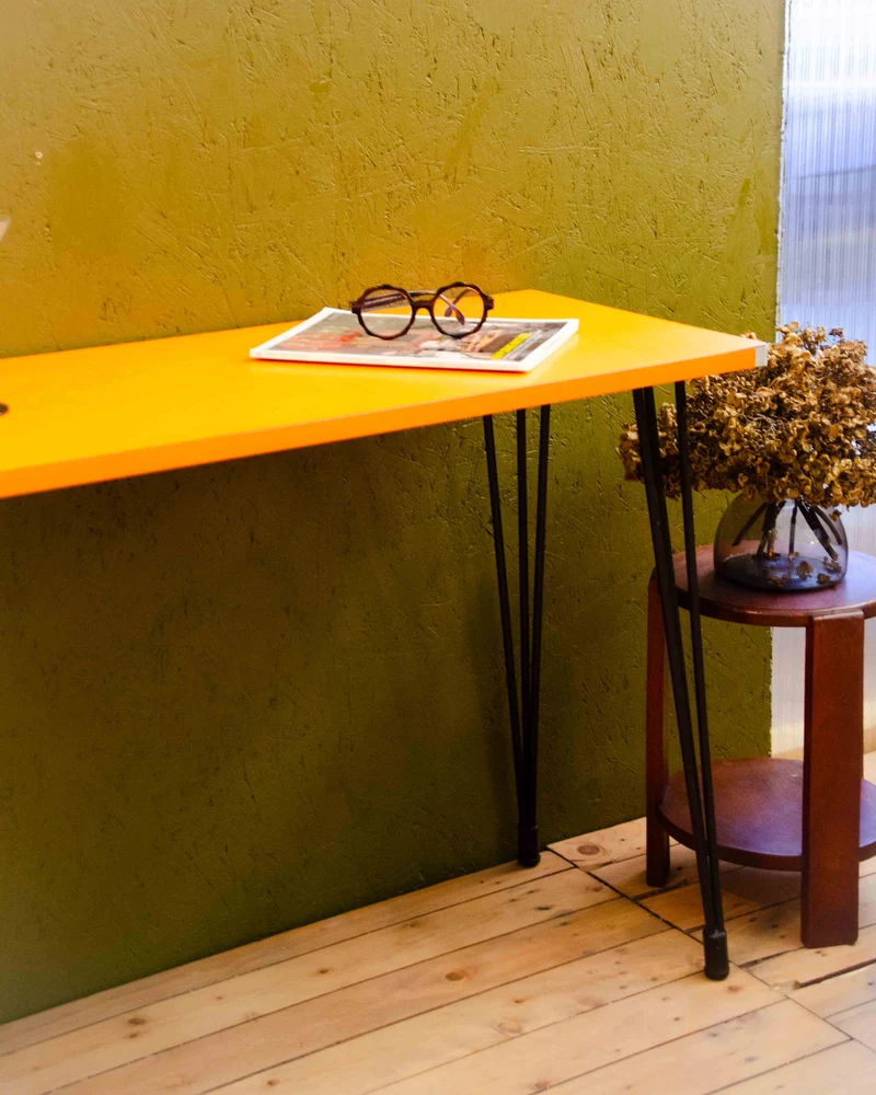 Hanna, la console en formica N°1546