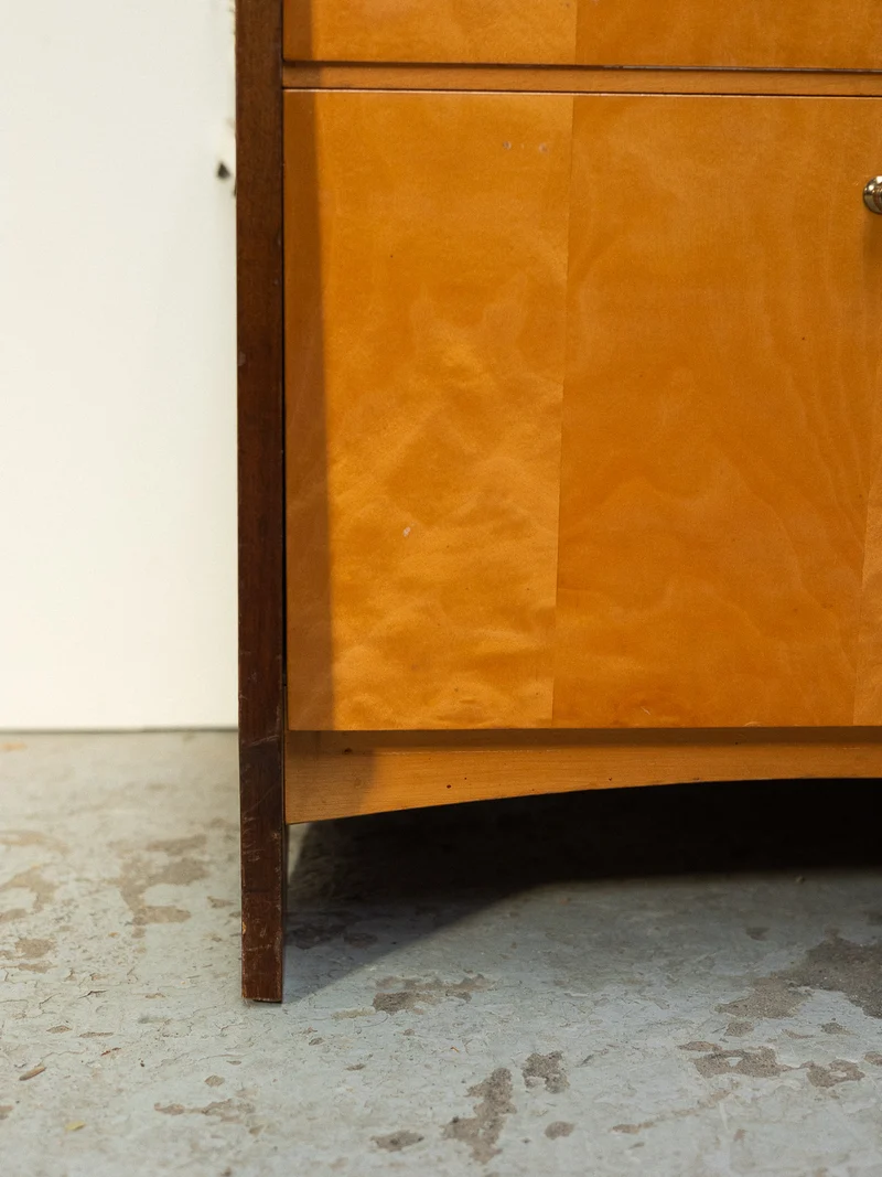 Maïa, la paire de tables de chevet bicolores N°1555