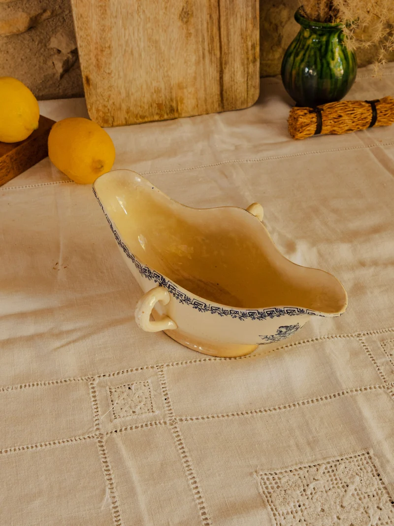 Nestor, la saucière en faïence N°754