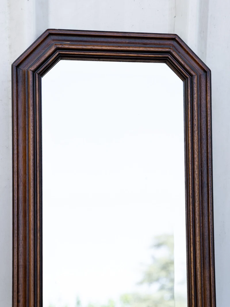 Georges, le grand miroir vertical biseauté en bois foncé N°1361