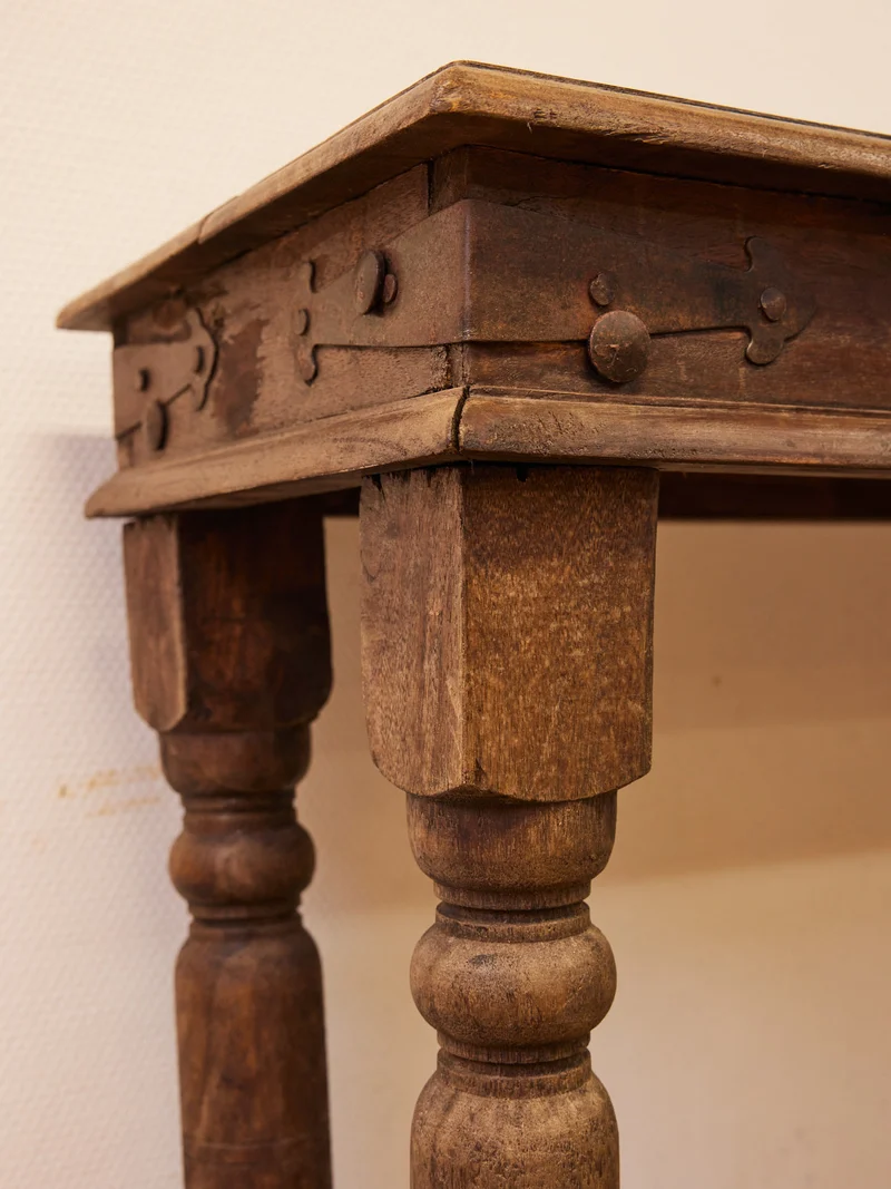 Alfred, le guéridon en bois exotique N°1438