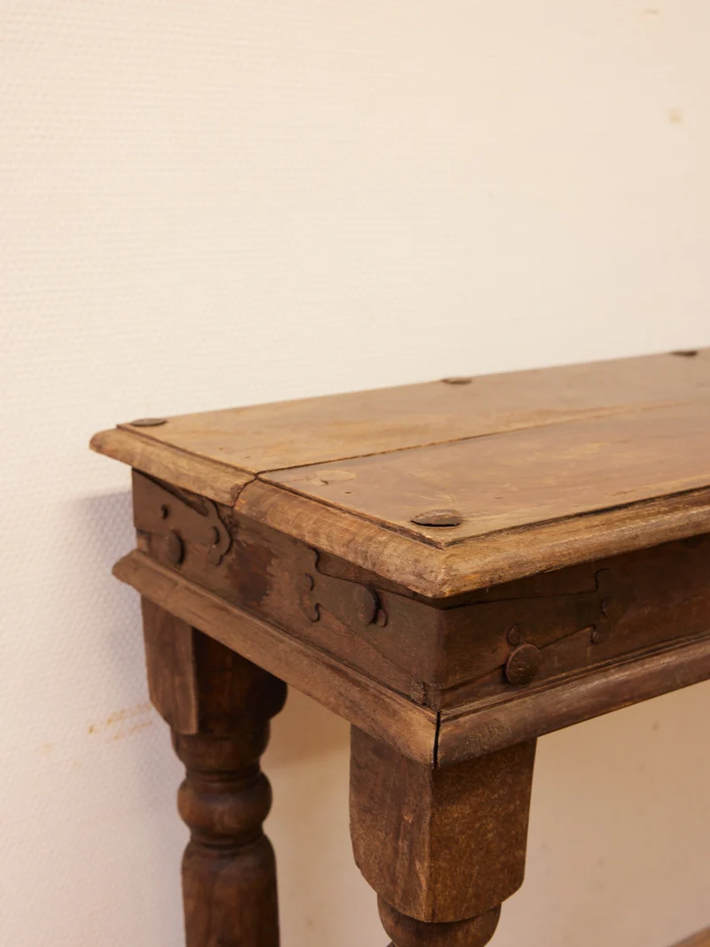 Alfred, le guéridon en bois exotique N°1438