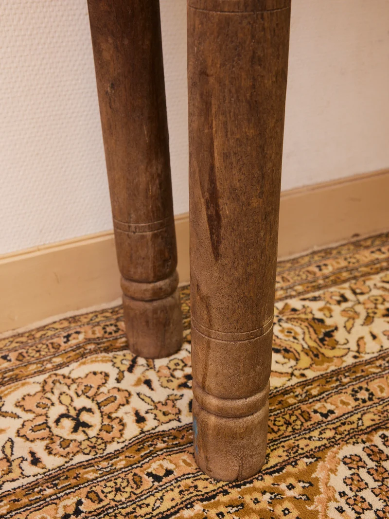 Alfred, le guéridon en bois exotique N°1438