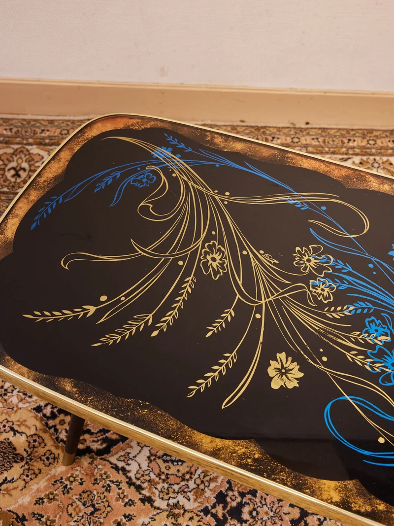 Donna, la table basse en verre N°1544