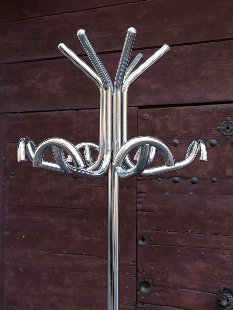 Max, le porte-manteau vintage 70's en métal chromé N°471