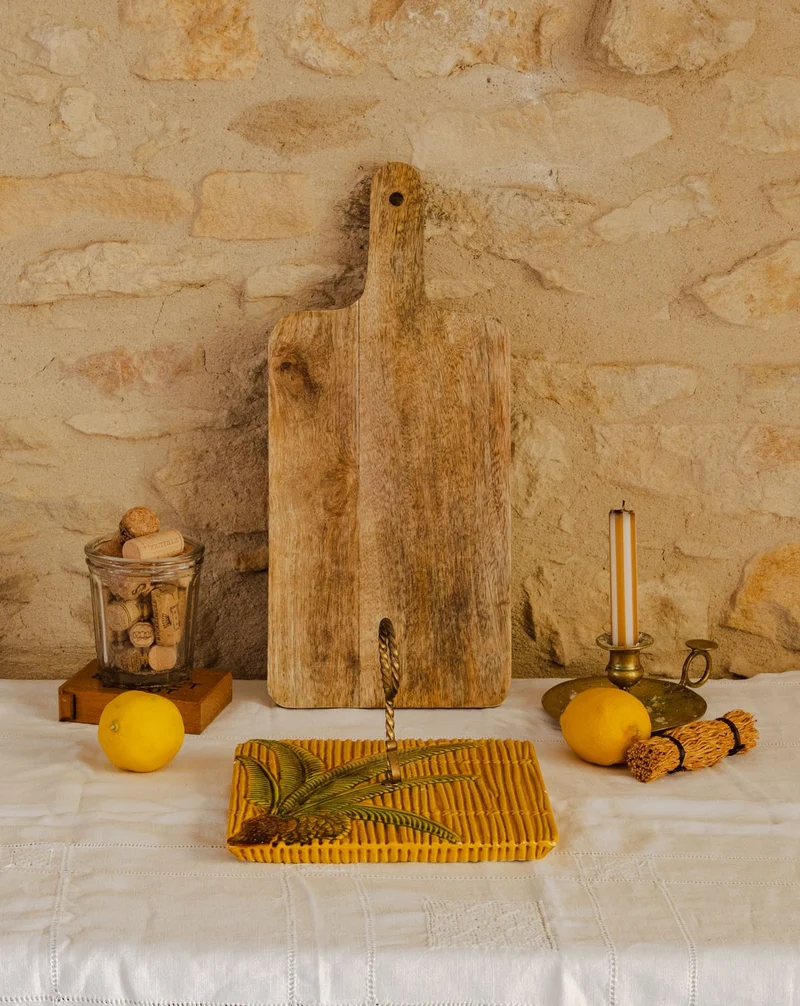 Nestor, le plateau à fromage Vallauris en faïence N°745