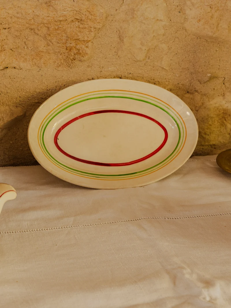 Nestor, le service de vaisselle en faïence N°751