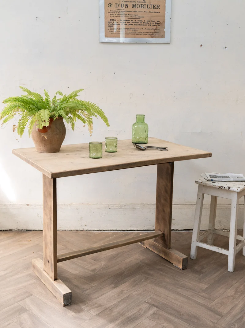 Denise, la table à manger en bois N°1194