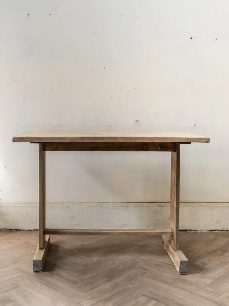 Denise, la table à manger en bois N°1194