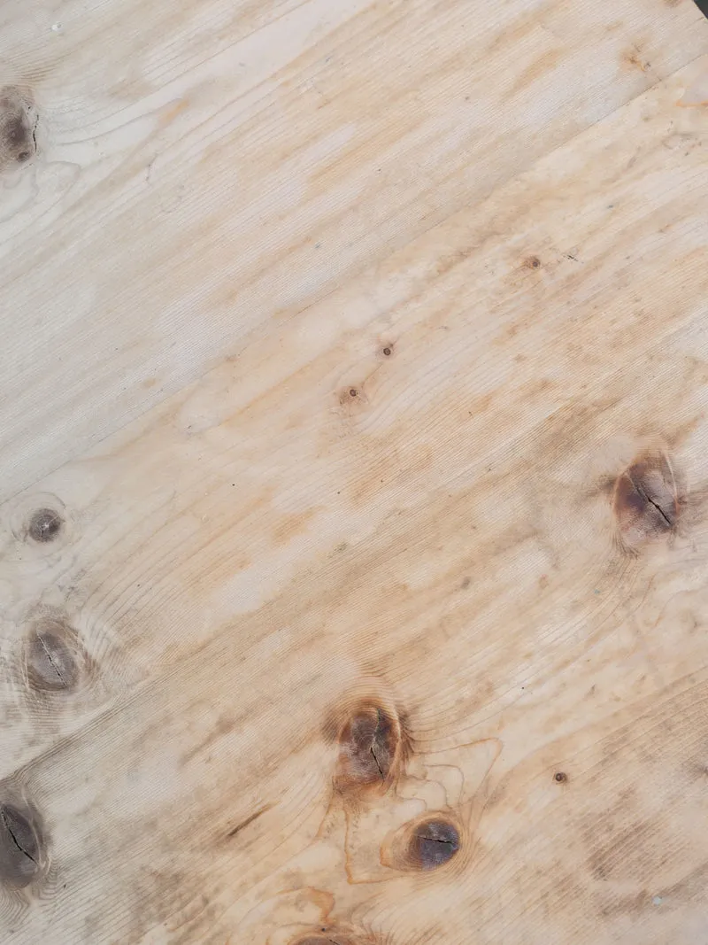 Léonie, la table basse en bois N°1148