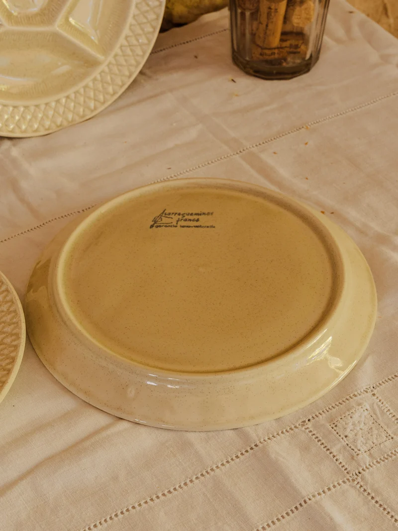 Antoinette, le lot de 8 assiettes en grès N°342