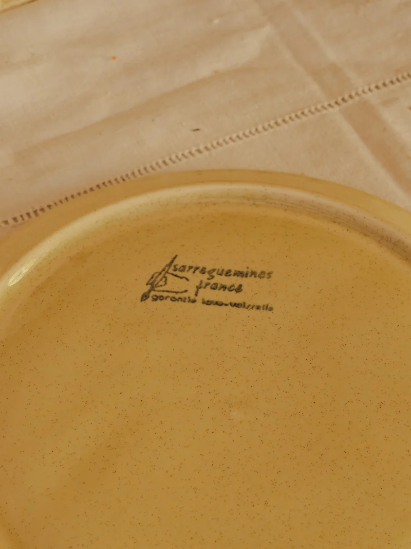 Antoinette, le lot de 8 assiettes en grès N°342