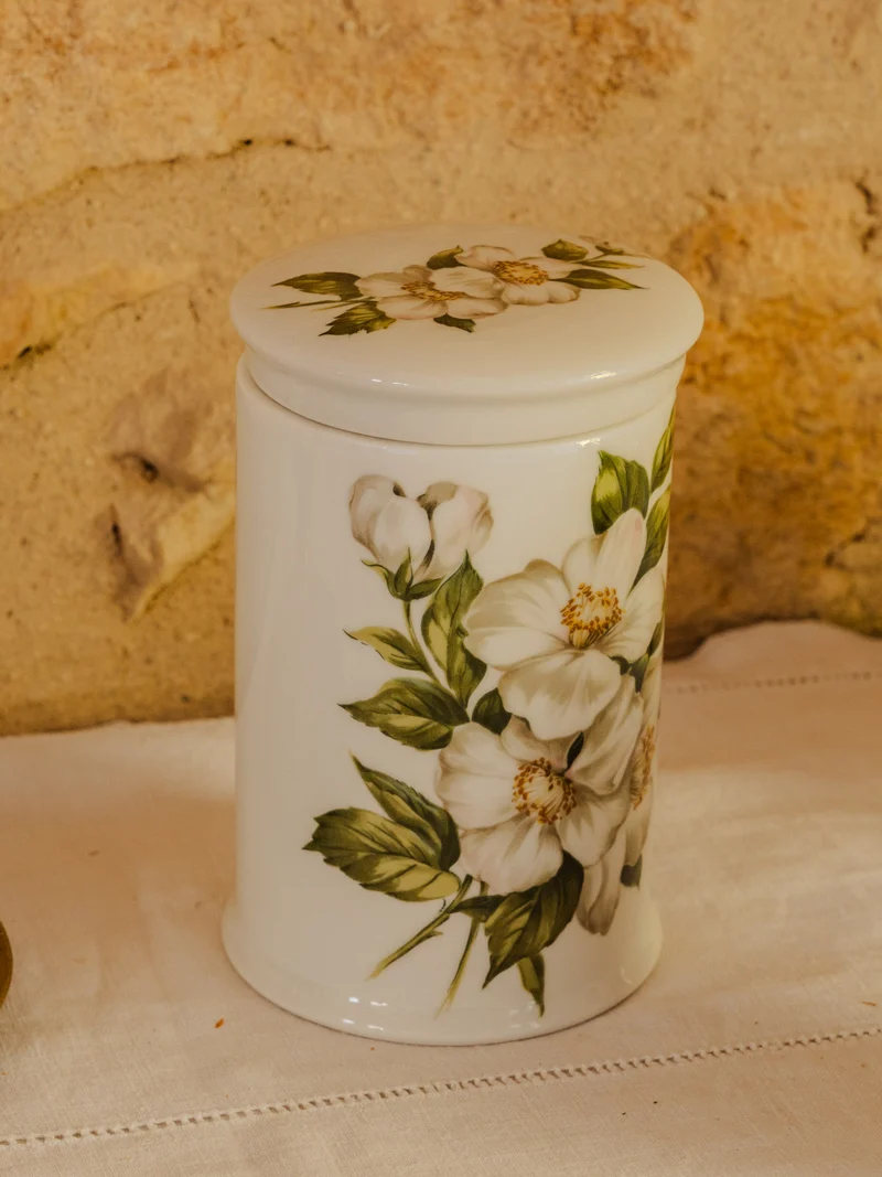 Alix, l'ensemble de pots en porcelaine blanche N°1149