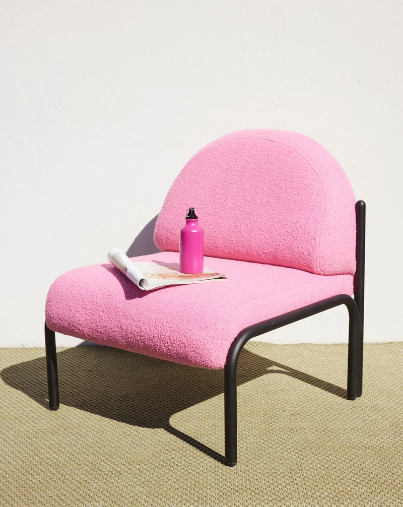 Jakob, le fauteuil rose bonbon N°1354