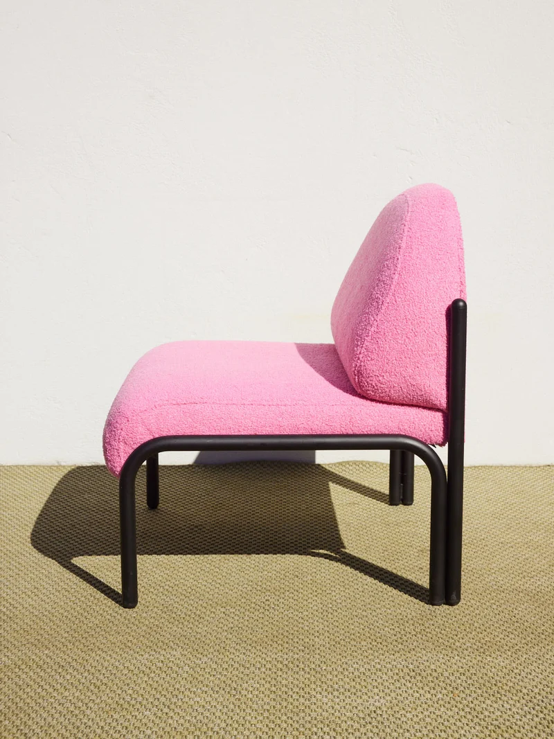 Jakob, le fauteuil rose bonbon N°1354