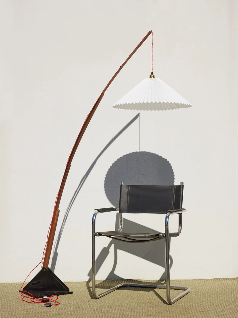 Julien, le lampadaire en bois N°395