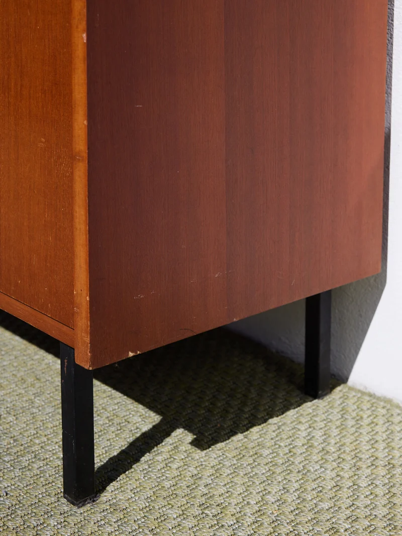 Victoria, la vitrine vintage en bois N°1340