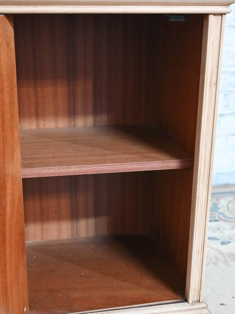 Odile, la table de chevet en merisier N°1533