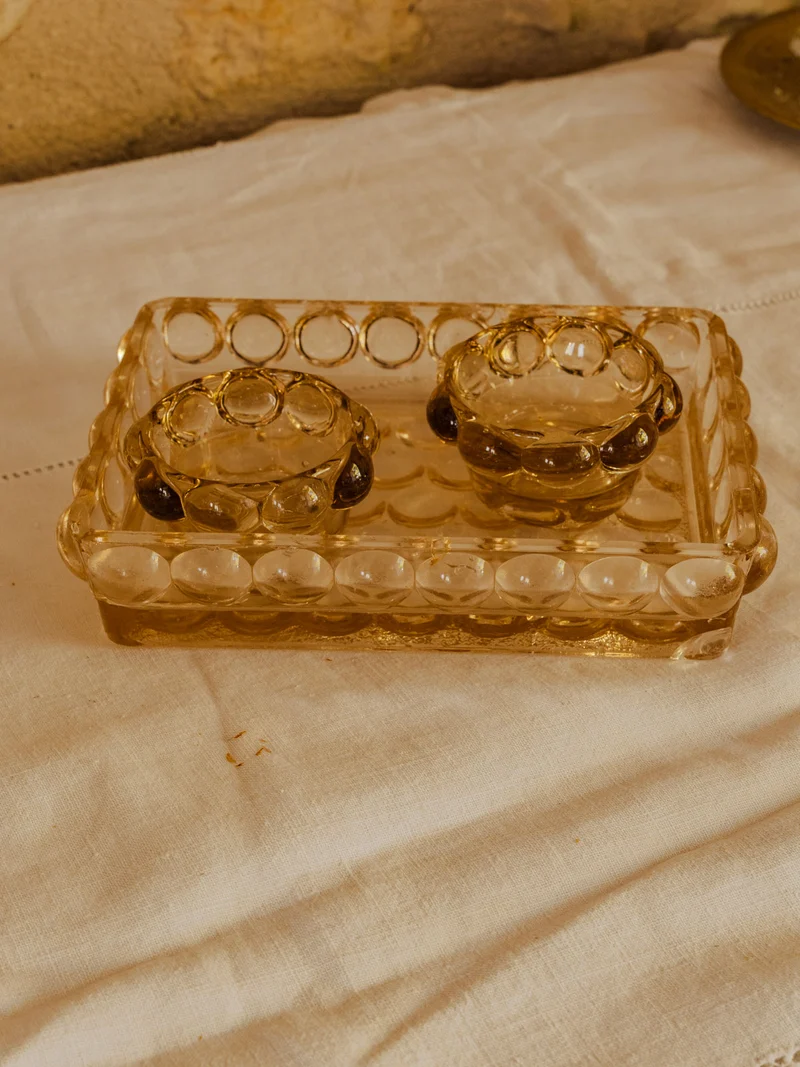 Nestor, le service de vaisselle en pâte de verre jaune N°759