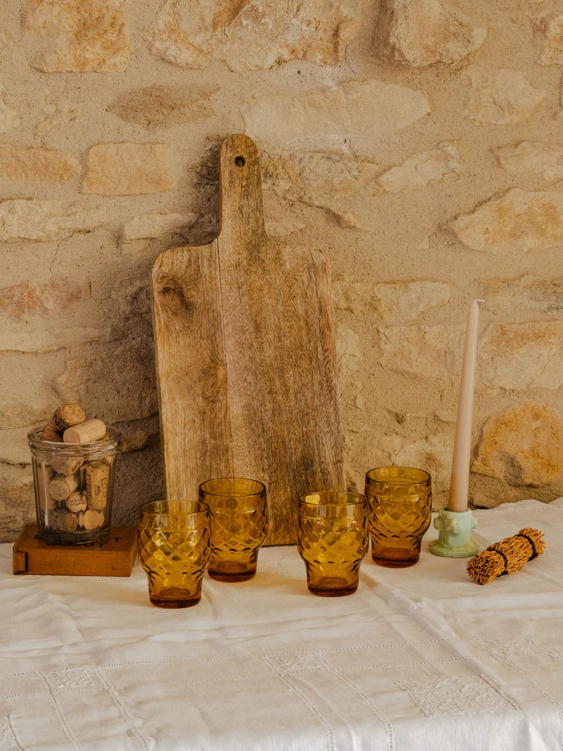Eugène, le lot de 4 verres en verre jaune N°246