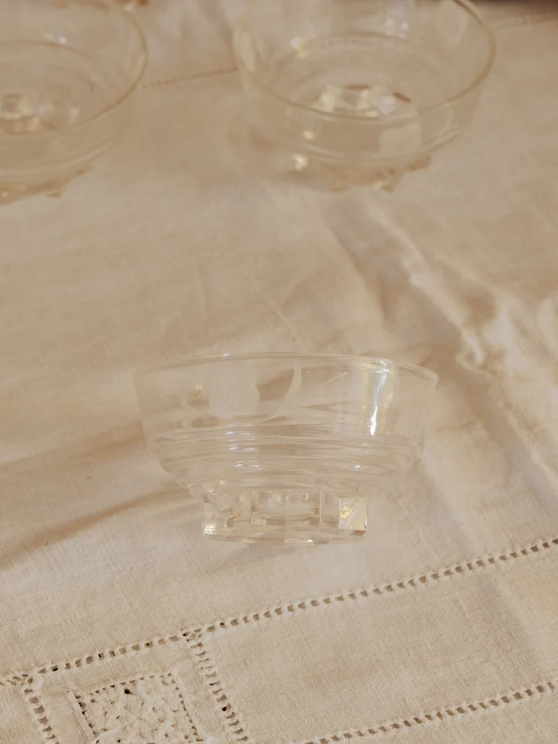 Nestor, le lot de 10 coupelles en verre N°747
