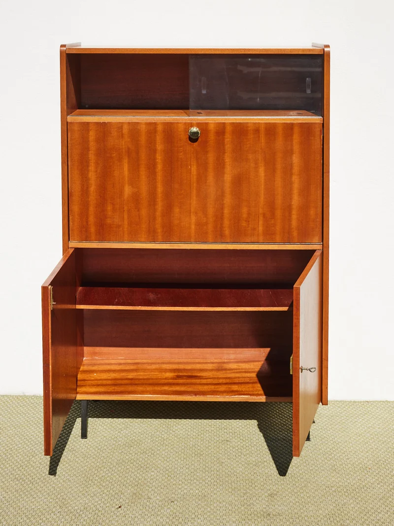 Victoria, la vitrine vintage en bois N°1341