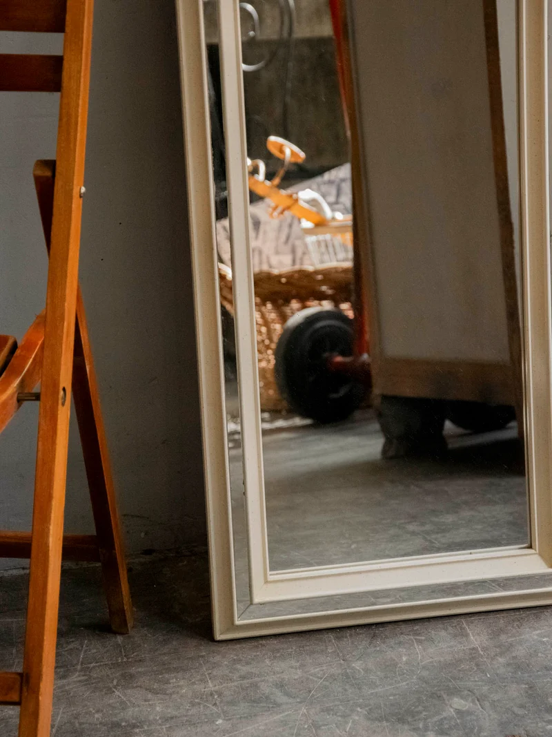 Igor, le miroir au cadre biseauté N°1158