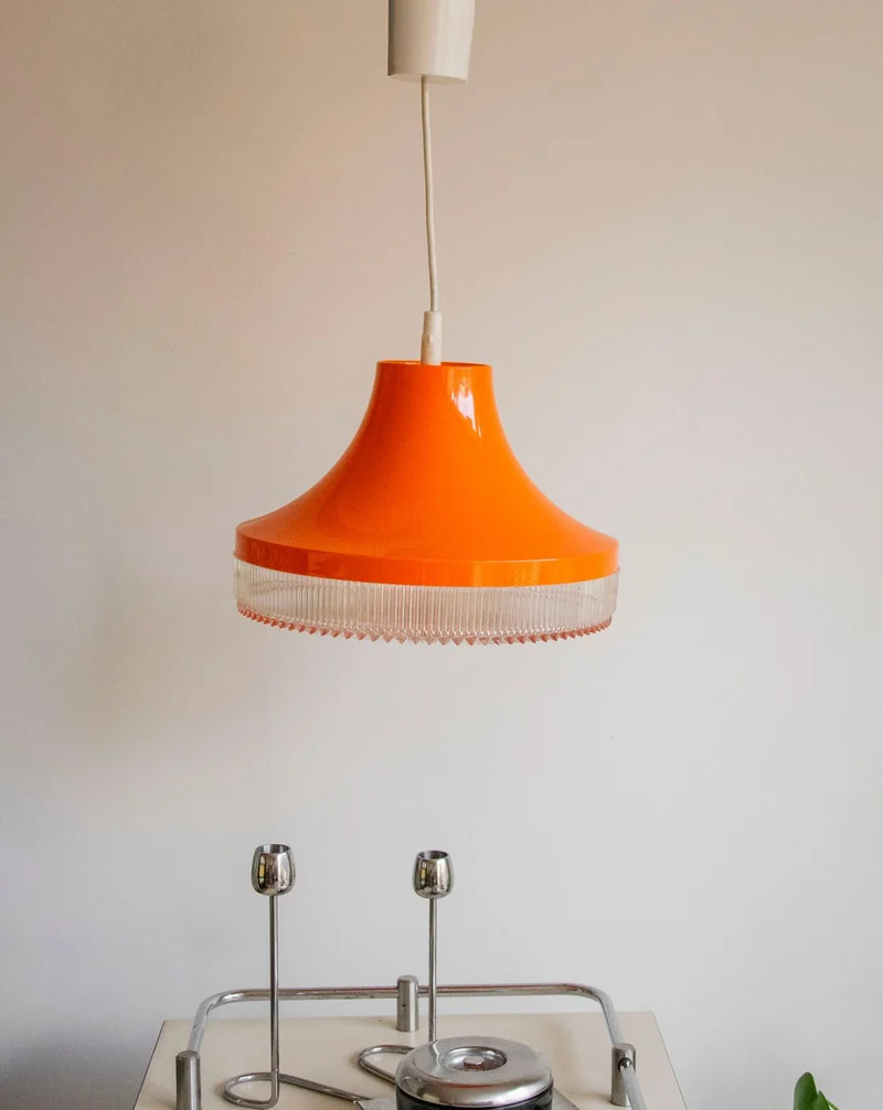 Sonia, la suspension en plexiglass orange N°312