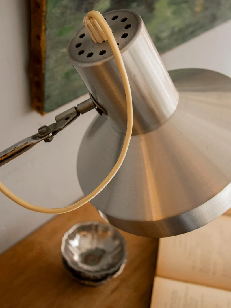 Suzanne, la lampe industrielle en inox N°641