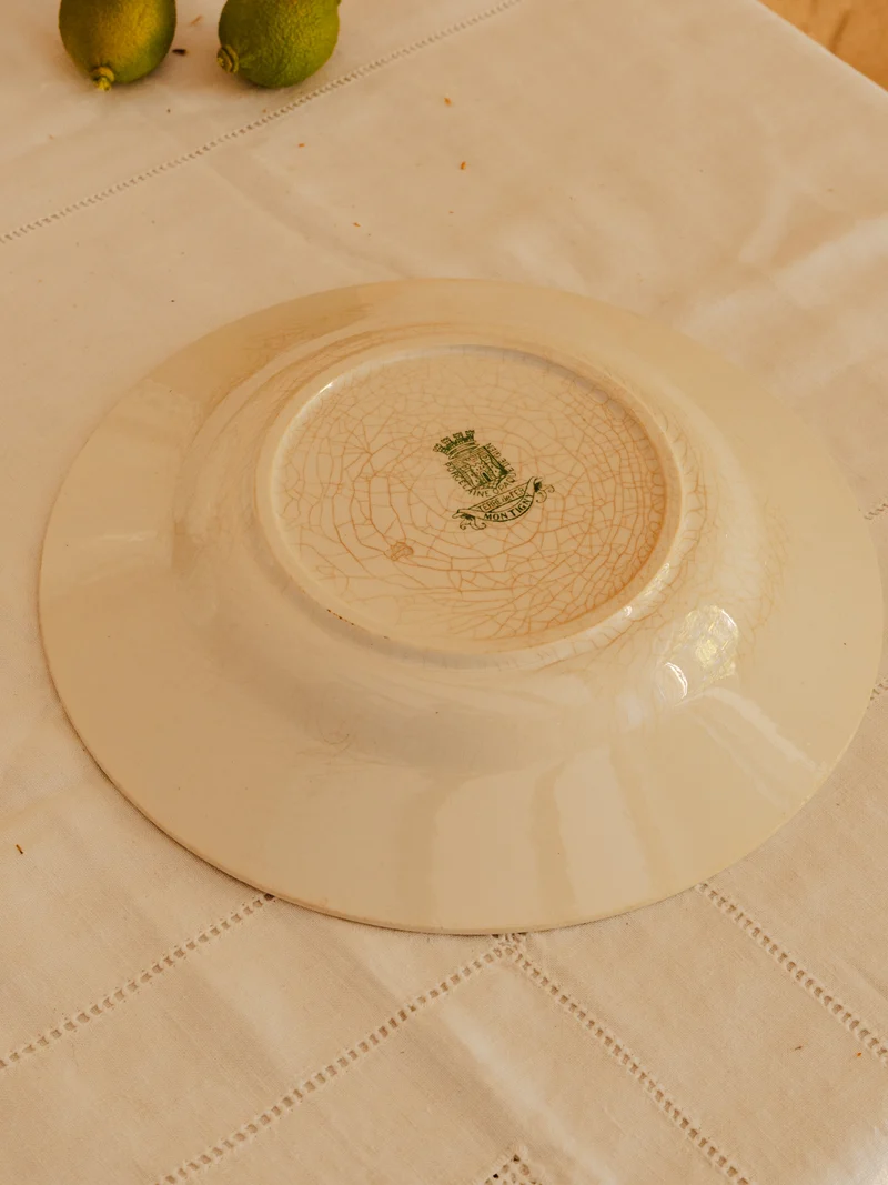 Antoinette, le lot de 4 assiettes dépareillées en faïence N°348