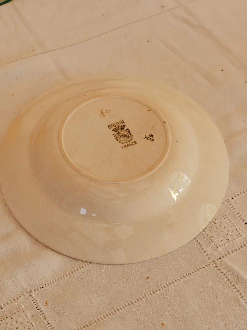 Antoinette, le lot de 4 assiettes dépareillées en faïence N°348