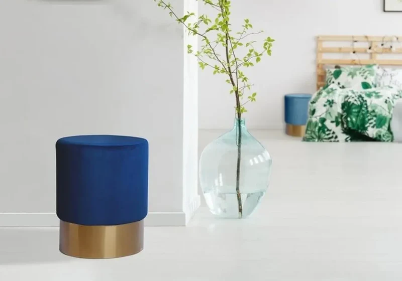 Pouf design doré velours bleu - Lisy