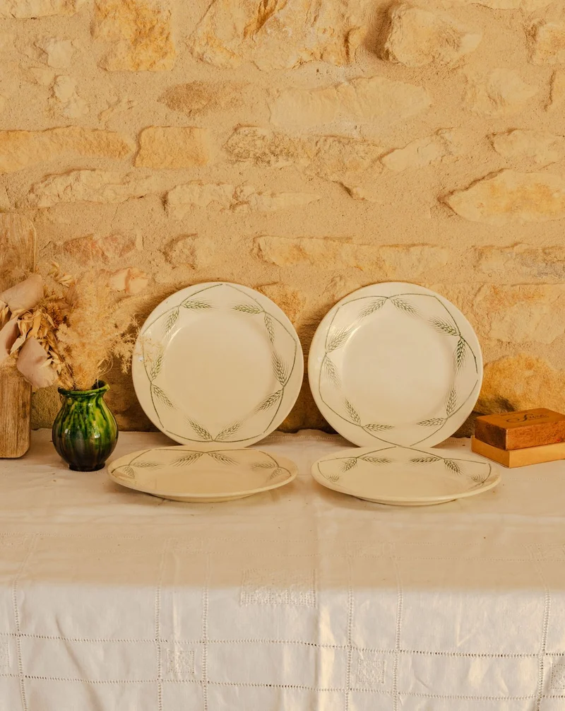 Antoinette, le lot de 4 assiettes creuses en faïence N°346