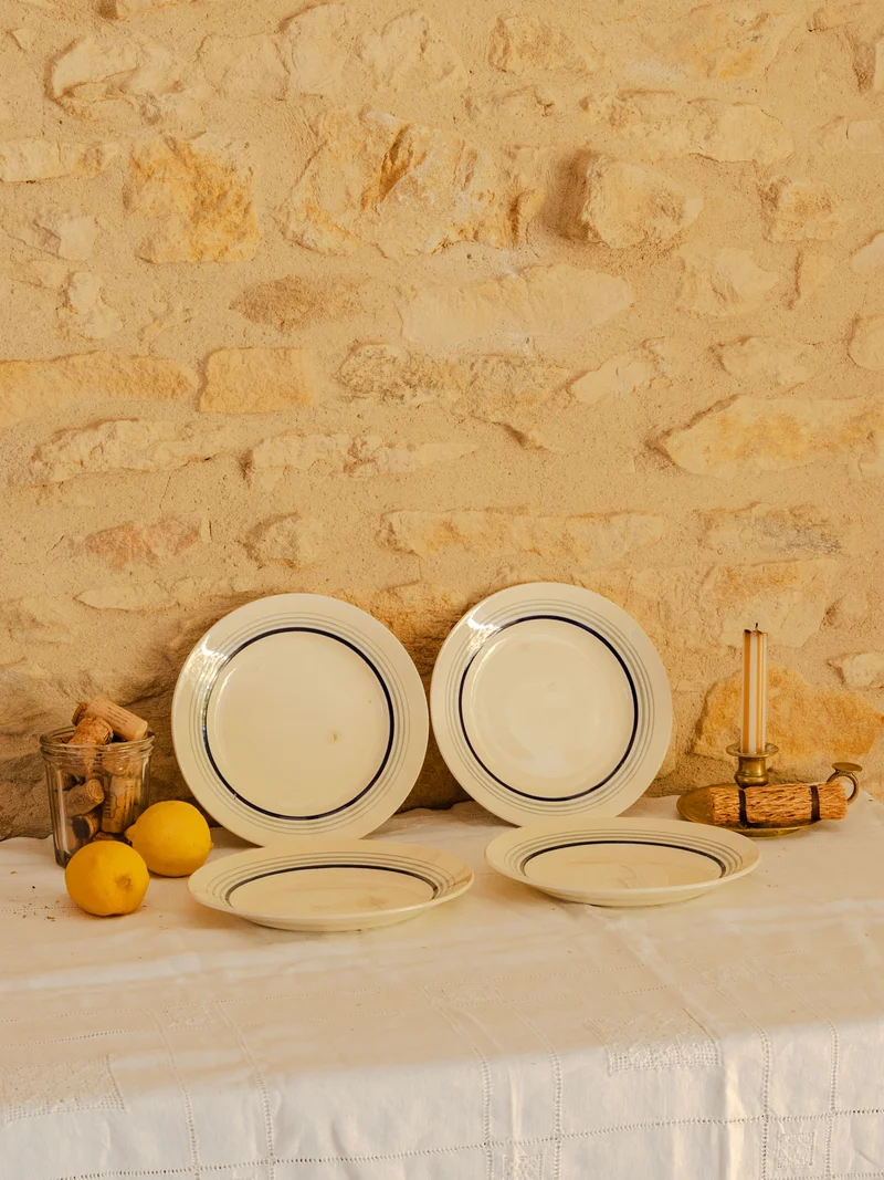 Antoinette, le lot de 4 assiettes creuses en faïence N°344