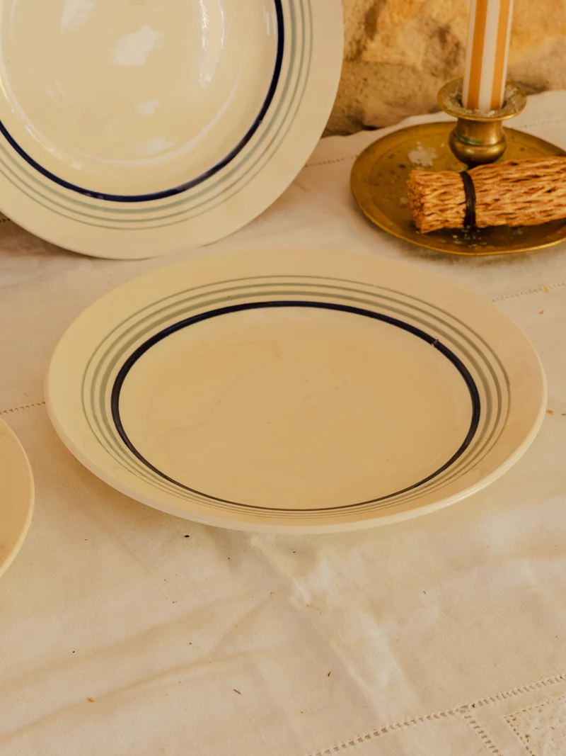 Antoinette, le lot de 4 assiettes creuses en faïence N°344