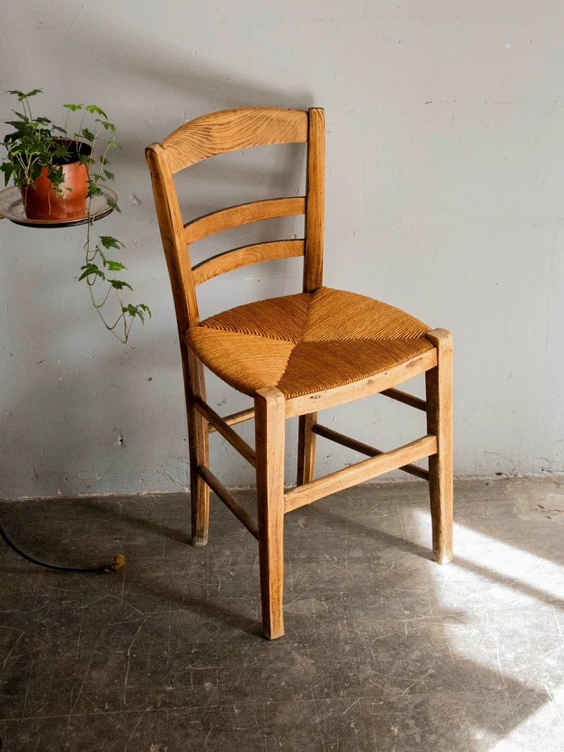 Claude, la chaise en cannage au style campagne N°1590