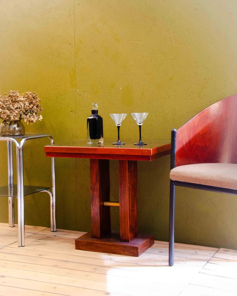 Hanna, la table d'appoint en bois et verre N°1542